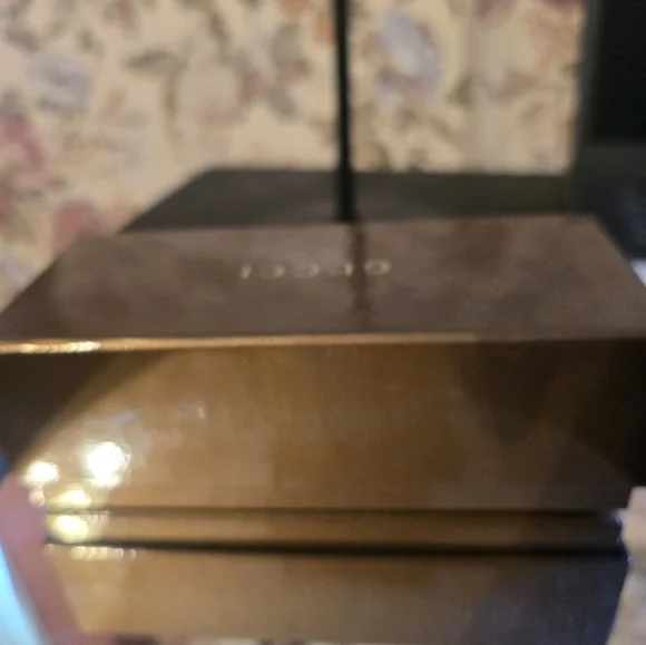 Gucci Metallic Gold Empty Box - Picture 4 of 5